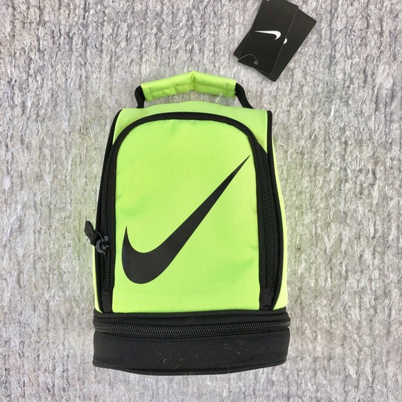 Nike Other - 🆕New with tag NIKE insulated lunch/ drinks bag Great for School or work lunches
